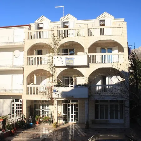 By The Sea Kastel Kambelovac, - 8627 Apartment
