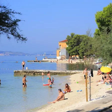 アパート By The Sea Kastel Kambelovac, - 8627 Kaštela